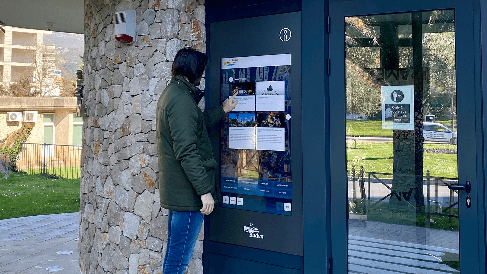 Outdoor PCAP Touch Kiosk powered by DISPLAX SKIN FIT